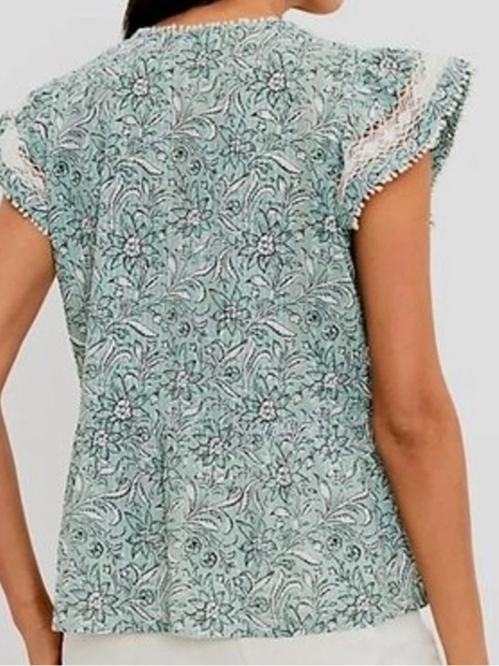 LOFT Mint Green Floral Lace-Trim V-Neck Blouse - Picture 4 of 7